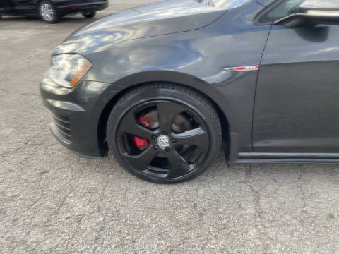 2015 Volkswagen Golf GTI SE