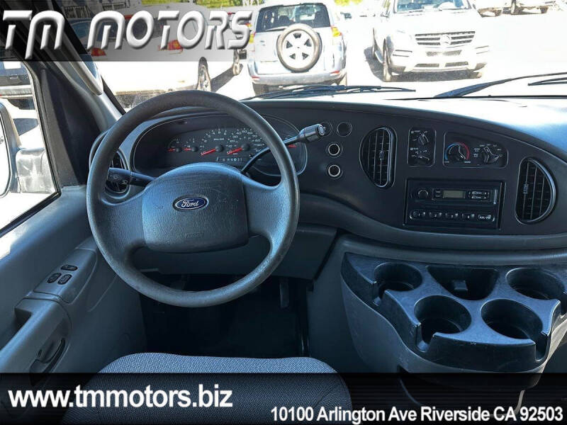 2008 Ford E-Series E-350 SD XLT
