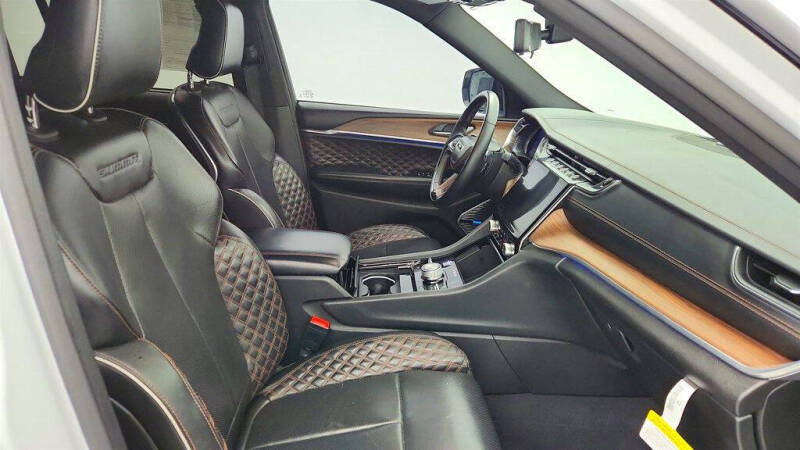 2022 Jeep Grand Cherokee