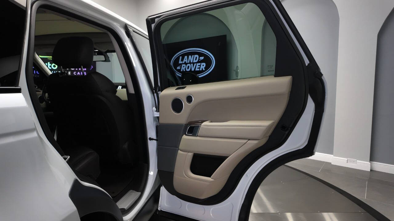 2015 Land Rover Range Rover Sport 43