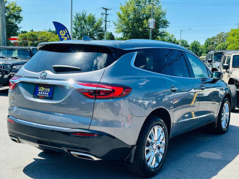 2018 Buick Enclave Essence