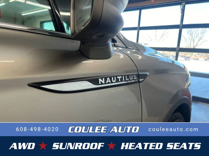 2019 Lincoln Nautilus Reserve