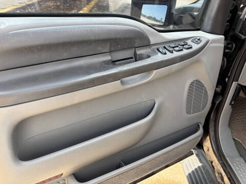 2003 Ford Excursion XLT