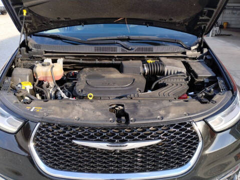 2022 Chrysler Pacifica Touring L