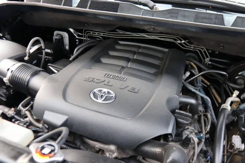 2015 Toyota Tundra SR5