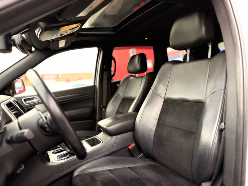 2017 Jeep Grand Cherokee Altitude