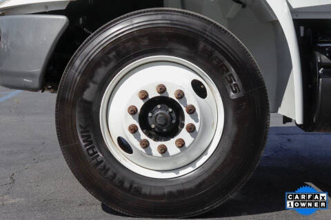 2019 International DuraStar 4300