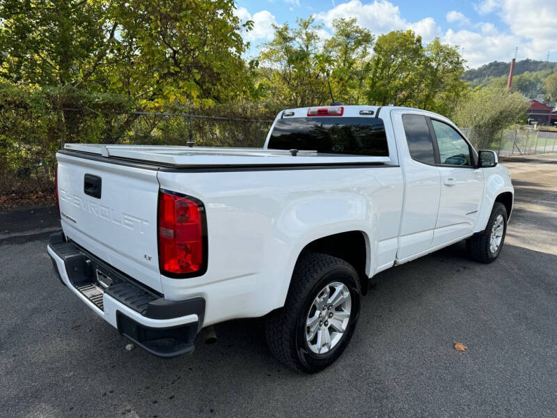 2022 Chevrolet Colorado LT photo 3