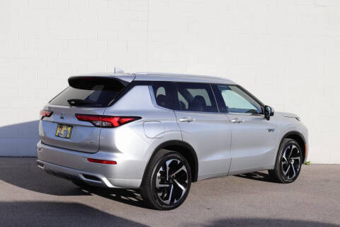 2023 Mitsubishi Outlander PHEV SEL