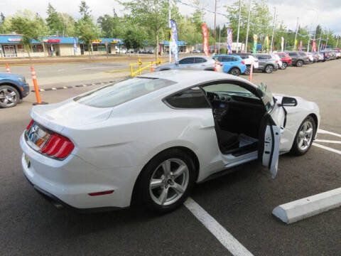 2019 Ford Mustang EcoBoost