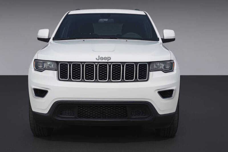 2020 Jeep Grand Cherokee Laredo