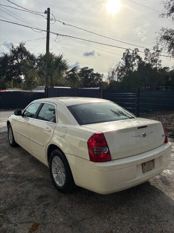 2009 Chrysler 300 LX