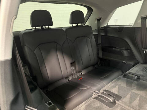 2023 Audi Q7 quattro Premium 45 TFSI