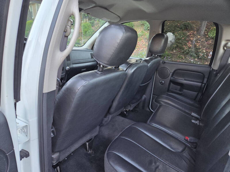 2004 Dodge Ram 3500 SLT