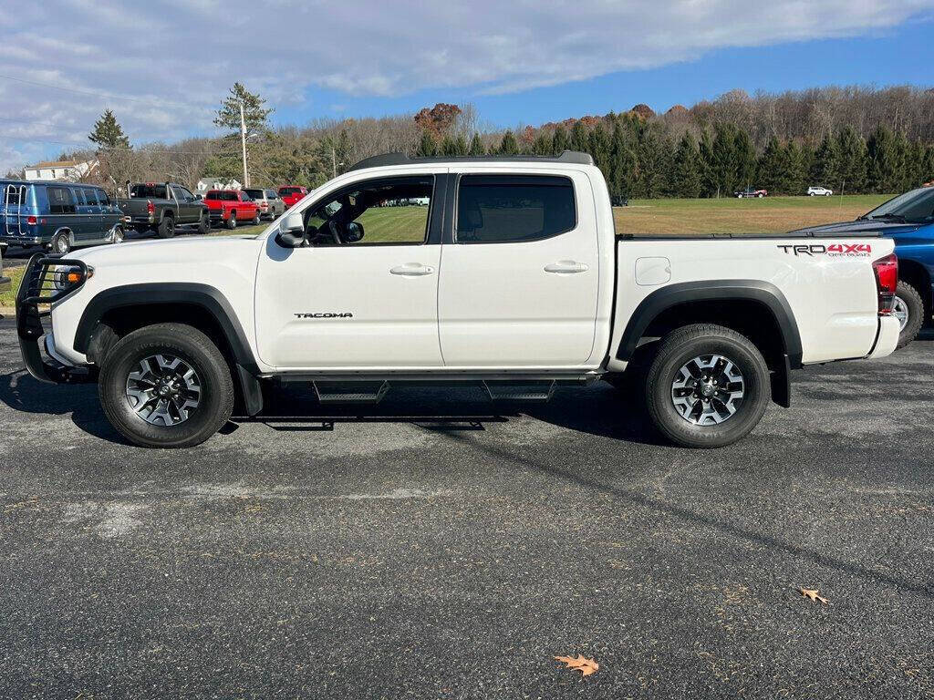 2018 Toyota Tacoma 8