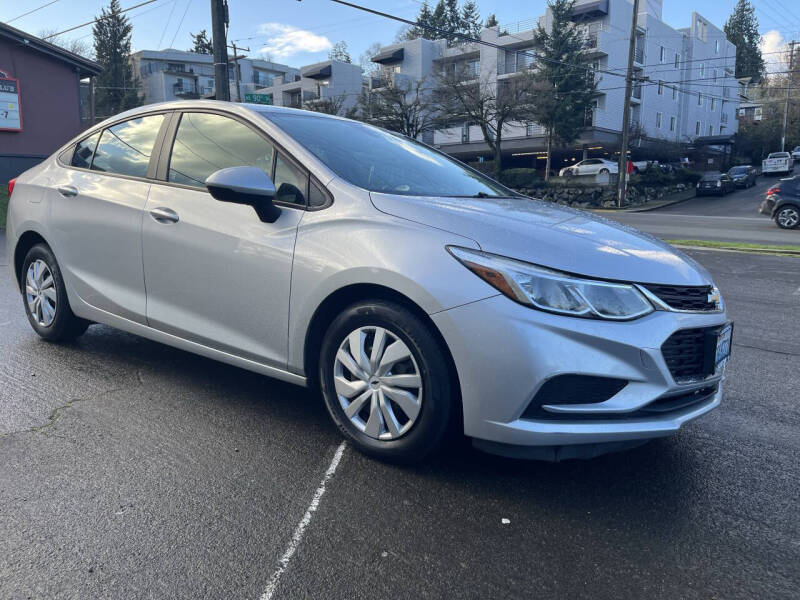2017 Chevrolet Cruze LS Auto