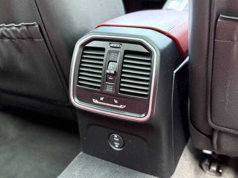 2020 Porsche Macan S