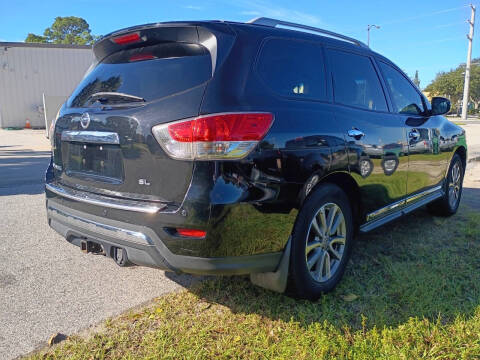 2014 Nissan Pathfinder SL