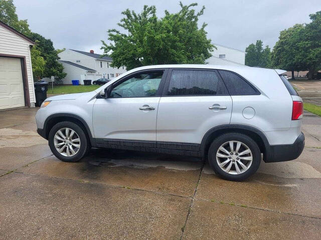 2011 Kia Sorento for sale at Sara Auto Mall, LLC in Cleveland, OH