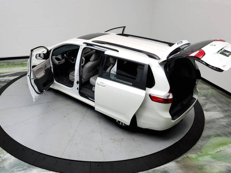 2018 Toyota Sienna