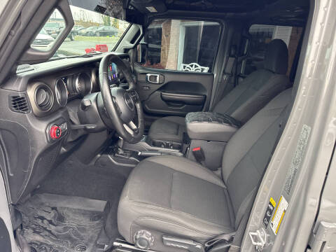 2021 Jeep Gladiator Willys