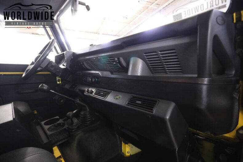 1994 Land Rover Defender 90