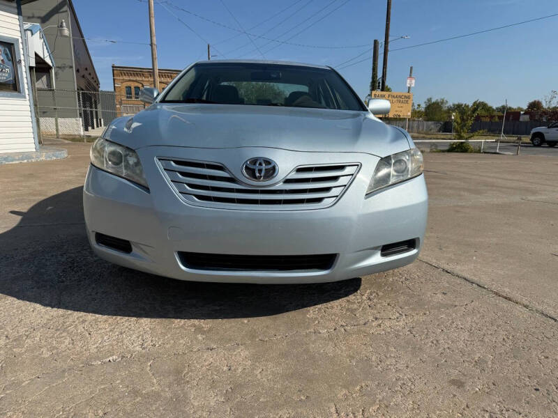 2007 Toyota Camry LE photo 5