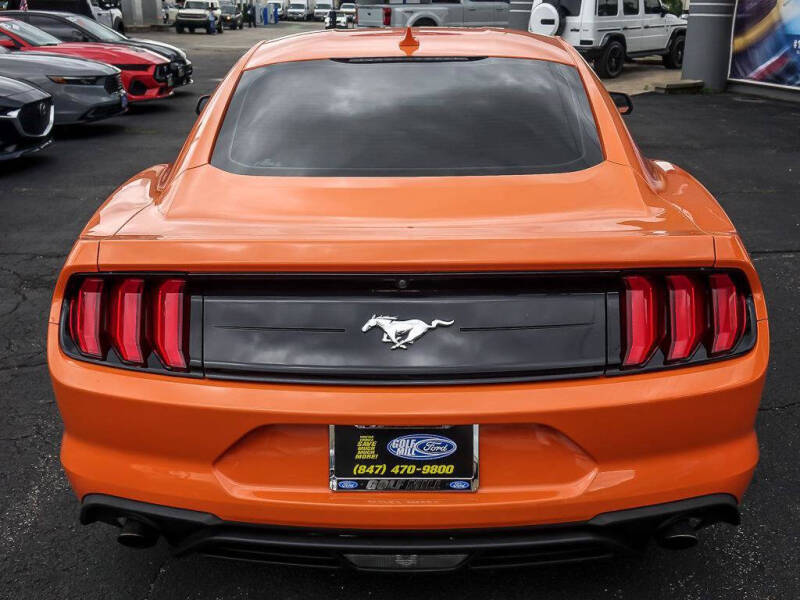2021 Ford Mustang EcoBoost