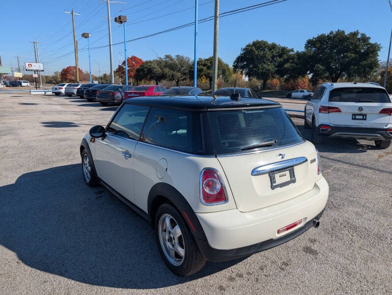2011 MINI Cooper