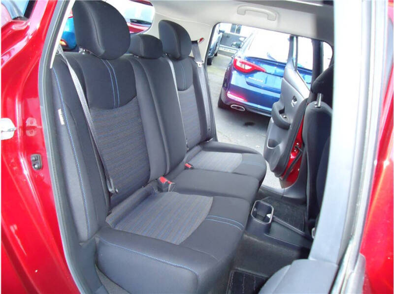 2022 Nissan LEAF SV PLUS