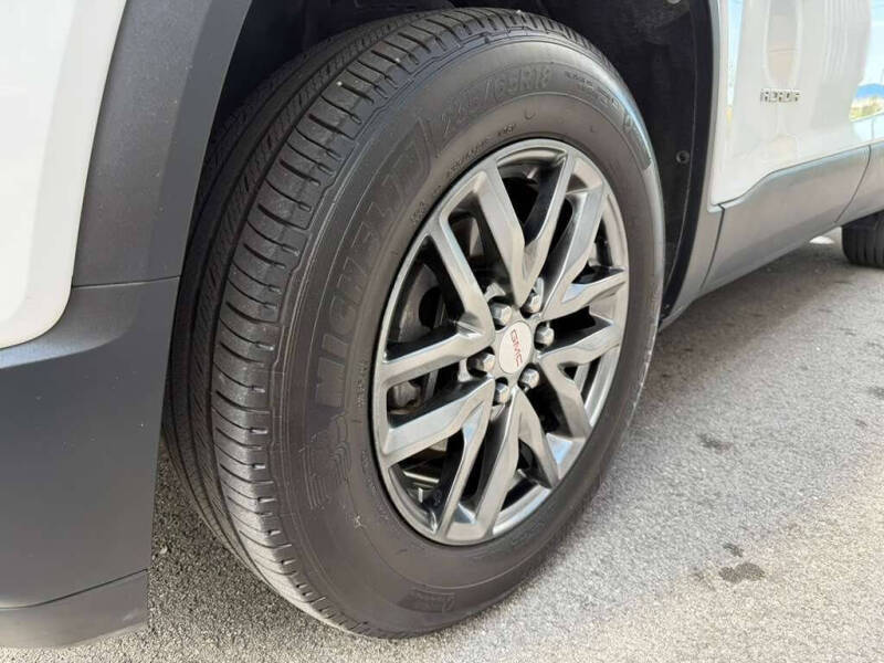 2017 GMC Acadia SLT-1