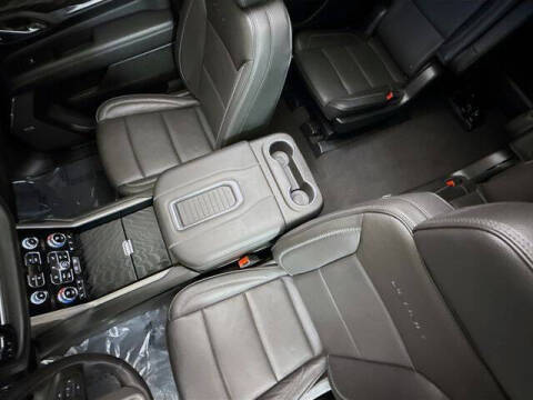 2023 GMC Yukon XL Denali