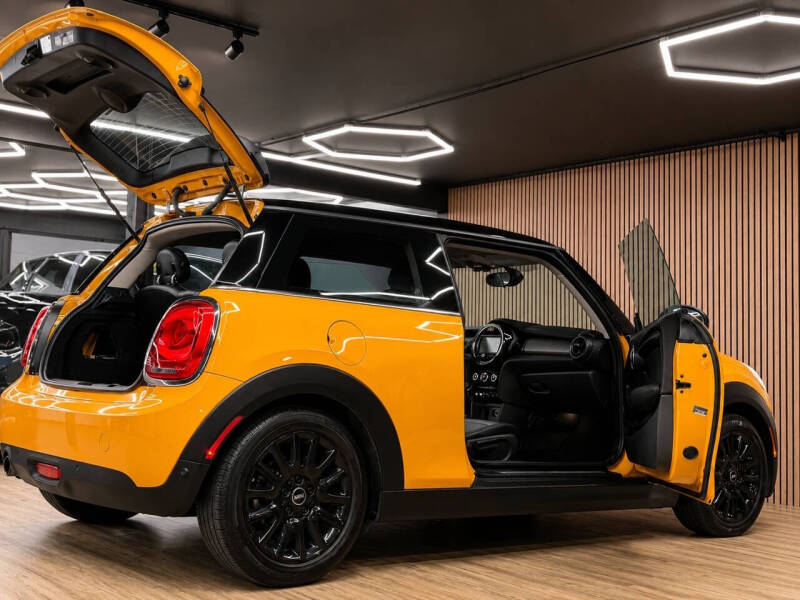 2018 MINI Hardtop 2 Door Cooper