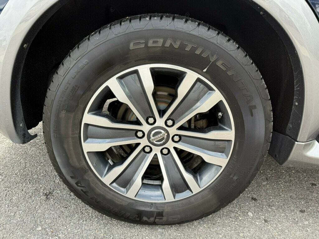 2018 Nissan Armada 10