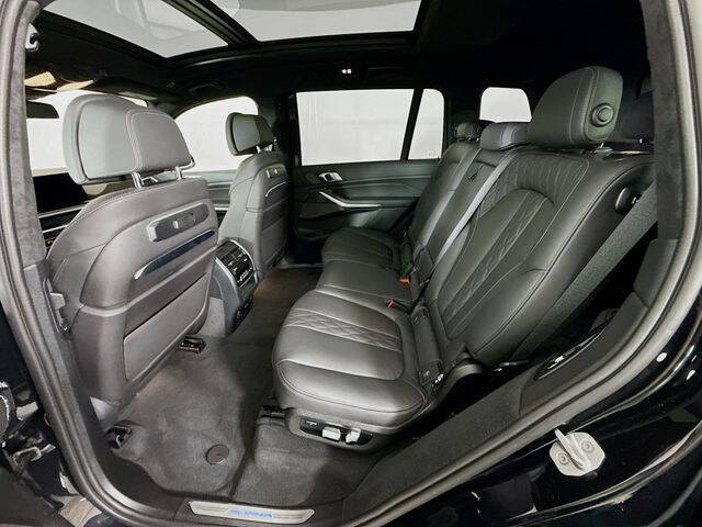 2024 BMW X7 ALPINA XB7
