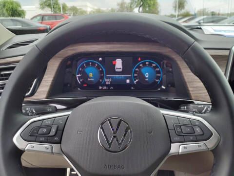 2025 Volkswagen Atlas SEL Premium R-Line 4Motion