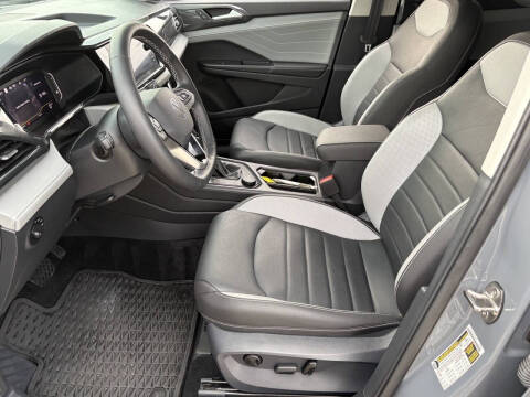 2024 Volkswagen Taos SEL 4Motion