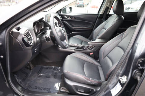 2016 Mazda MAZDA3 i Grand Touring