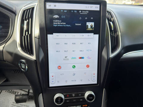 2022 Ford Edge SEL