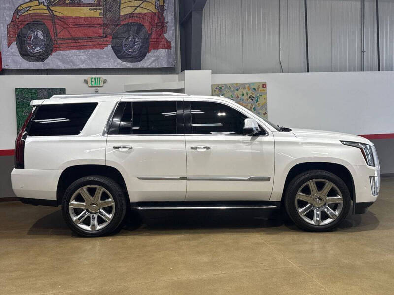 2020 Cadillac Escalade Premium Luxury