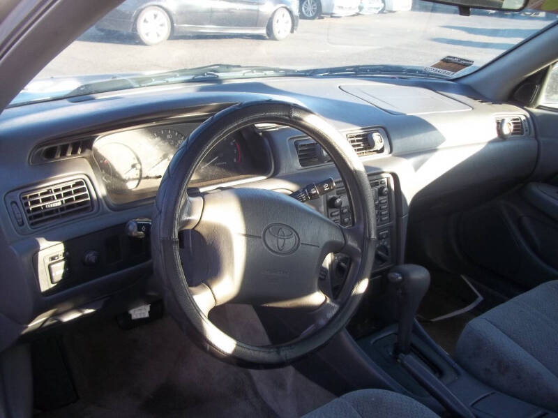 2001 Toyota Camry null photo 15