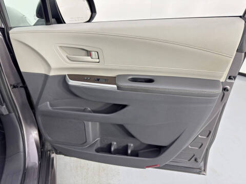 2021 Toyota Sienna LE 8-Passenger