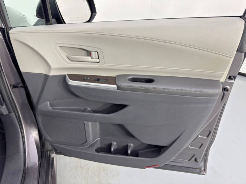 2021 Toyota Sienna LE 8-Passenger