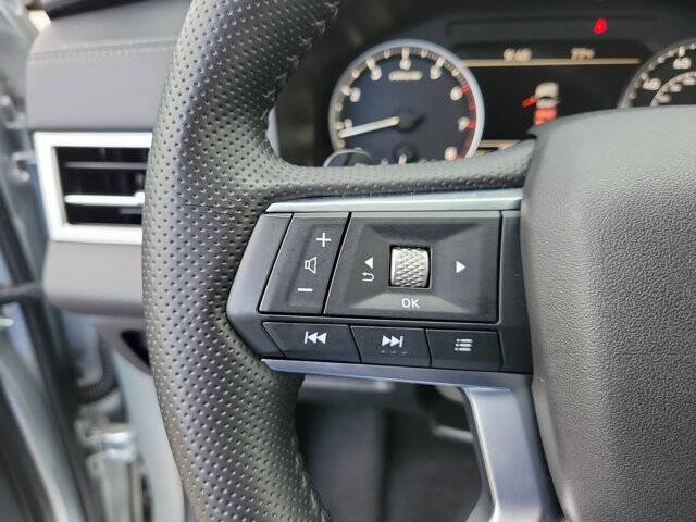 2025 Mitsubishi Outlander SE