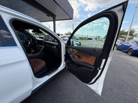 2020 Mercedes-Benz GLC GLC 300