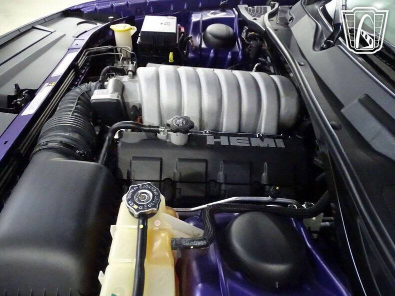 2010 Dodge Challenger SRT8