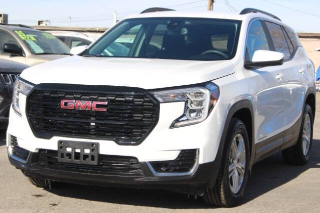 2022 GMC Terrain SLE