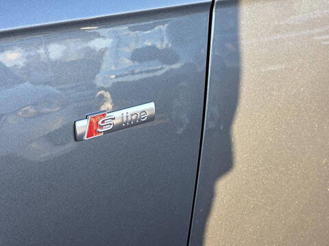 2014 Audi A4 2.0T quattro Premium Plus