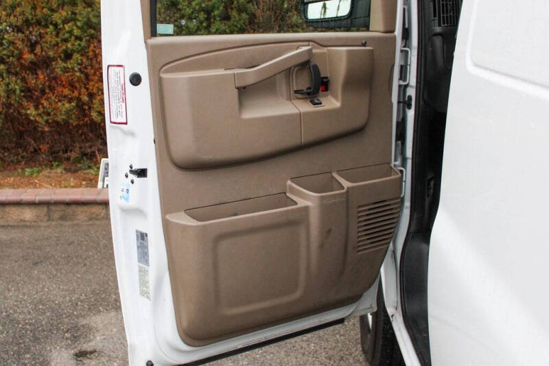 2020 Chevrolet Express 3500