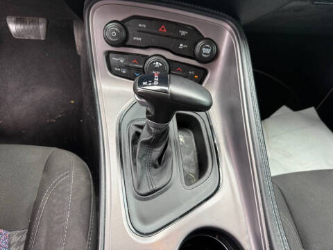 2023 Dodge Challenger SXT